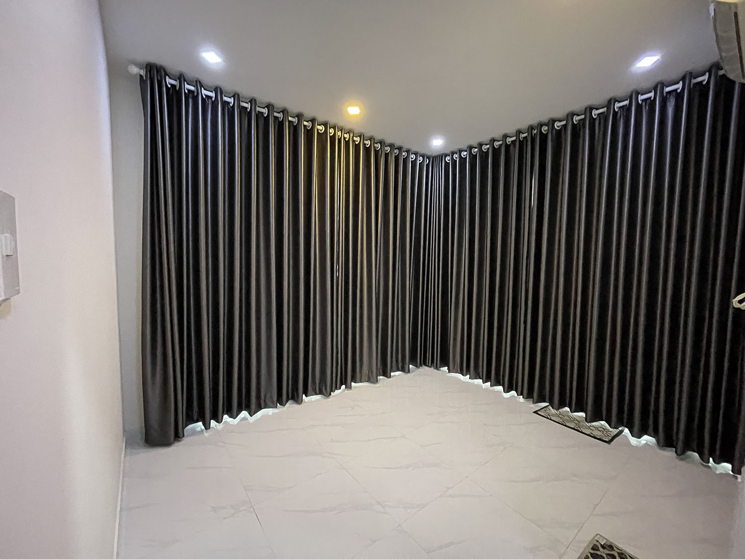 Bán nhà Đường Phạm Văn Đồng, Thành Phố Thủ Đức Tuyệt phẩm 3 lầu căn góc 2 mặt tiền hẻm nhựa 8m
